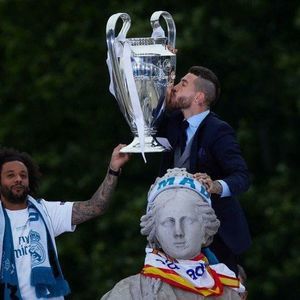 Meet your Posher, Phad